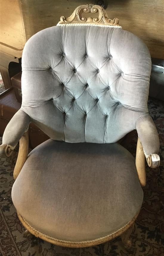 Victorian button back open arm chair(-)